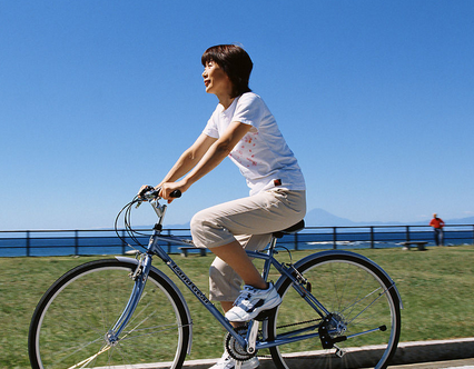 走路和骑车哪个更减肥  走路效果更好