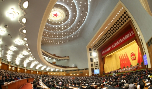 新华社照片，北京，2016年3月9日    
    十二届全国人大四次会议举行第二次全体会议
    3月9日，十二届全国人大四次会议在北京人民大会堂举行第二次全体会议。     
    新华社记者 陈建力 摄