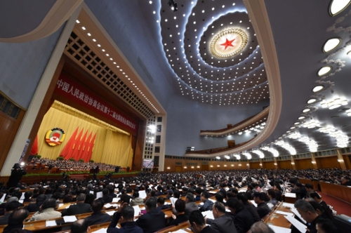 新华社照片，北京，2016年3月10日 
    全国政协十二届四次会议举行第二次全体会议 
    3月10日，全国政协十二届四次会议在北京人民大会堂举行第二次全体会议。
    新华社记者 杨宗友 摄