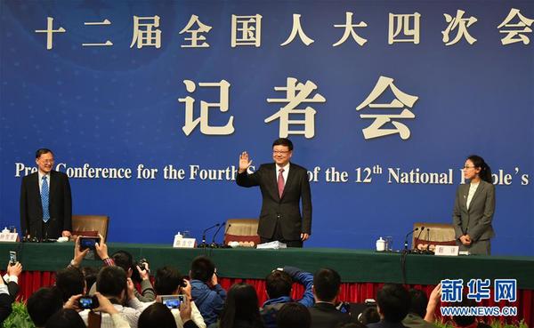 环保部长陈吉宁答记者问1