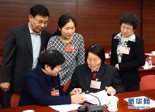 （两会人物·图文互动）（2）申纪兰：人大代表就是要为人民说话 