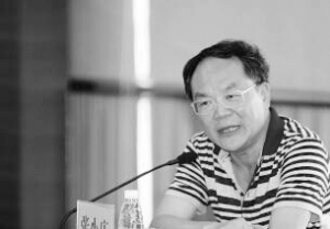 广东落马官员庭审自辩：女儿特立独行收钱坑爹