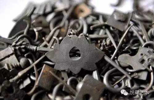 “江口沉银遗址”中心区域打捞出水的部分银饰品