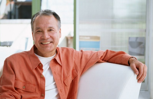 男人59岁是道坎 三类疾病最易找上门