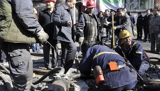 山西发生井下事故