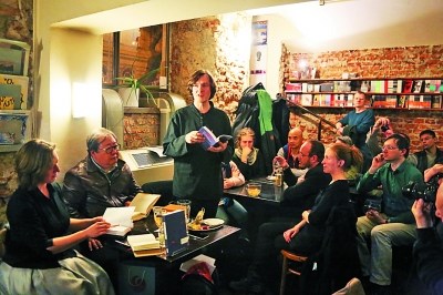 “布拉格‘十月’作家居住地”：让中国文学走进捷克