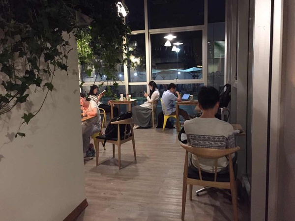 北京三联24小时书店一角