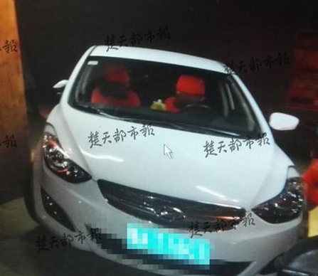 女司机撞3岁儿子 具体情况尚不明确(图)