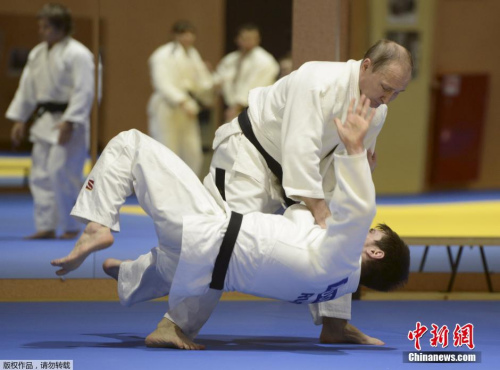 点击进入下一页