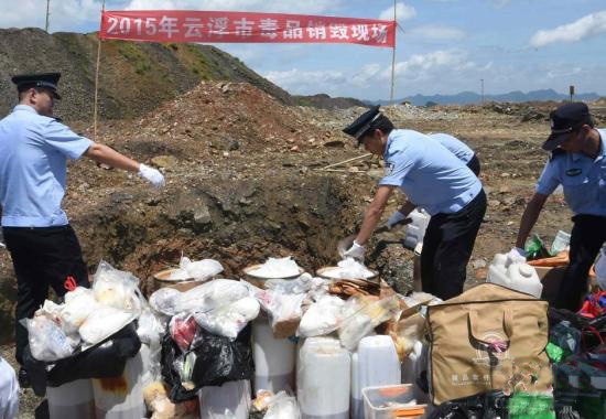 最高法:向在校学生贩卖毒品应当加重处罚 最高法:向在校学生贩卖毒品应当加重处罚