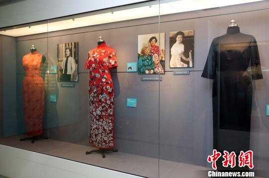 宋氏亲属的旗袍 潘索菲 摄