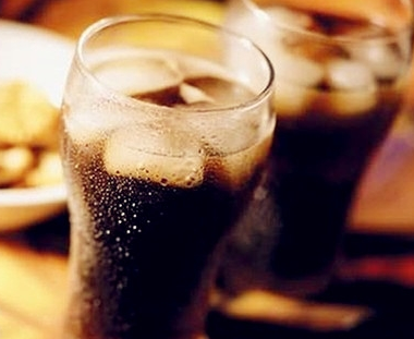 喝碳酸饮料的五大危害