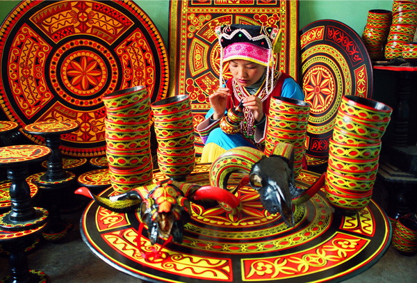 大方彝族漆器髹饰技艺1