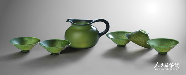 蒋喜作品  青玉薄胎茶具
