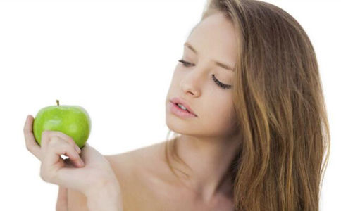 女性在不同年龄段要吃什么 不同年龄段的女性有不同的饮食要点 女性更年期的饮食宜忌