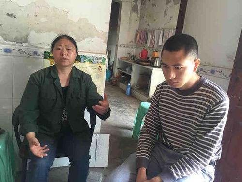 武校生致伤案陷罗生门：伤者称有女友未骚扰邻座