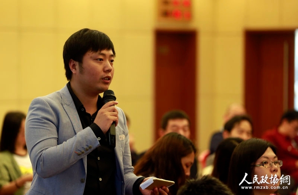 中国佛教网记者提问（摄影：姚勇）