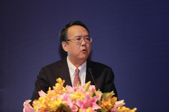 上海外高桥集团股份有限公司党委书记、董事长刘宏