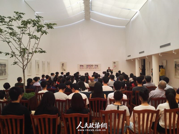 开幕式现场2_副本