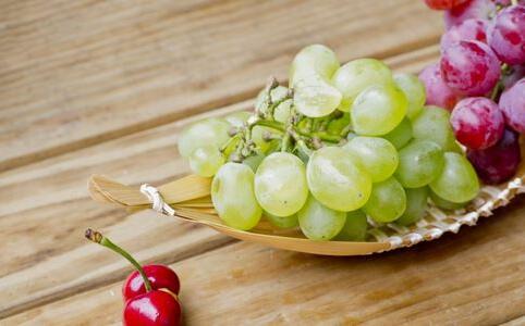 夏天吃什么水果好 养生就吃这8种当季水果