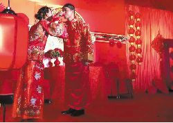 一天时间，“八抬大轿”引发近10万点击