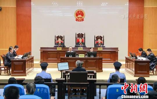 图为庭审的现场 柳州中院 摄