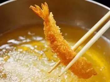 这张“烹调最佳油温”表 转给家里掌勺的