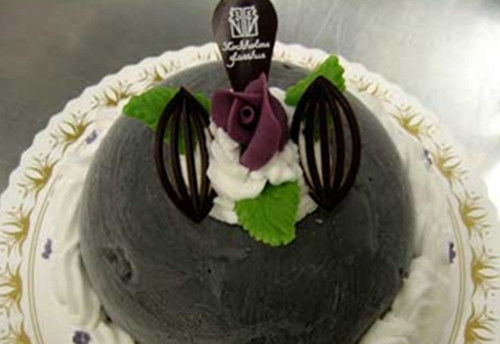 盘点奇葩冰激凌 母乳、伟哥冰激凌敢吃吗