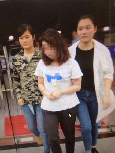 罗湖警方将嫌疑人抓获。