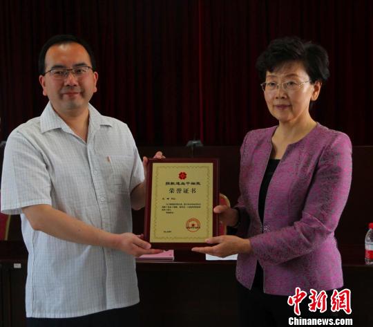 甘肃干细胞捐献者：举手之劳，就能挽救他人生命（图）