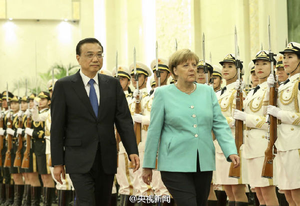 李克强举行仪式欢迎德国总理默克尔访华5