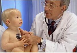 小儿肺炎易当成感冒 试试拔罐与耳帖疗法