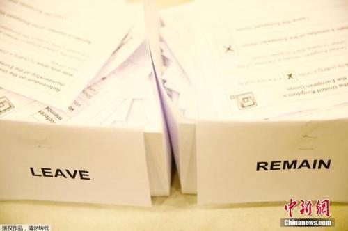 当地时间6月23日，英国就是否脱离欧盟举行全民公投。图为公投选票。