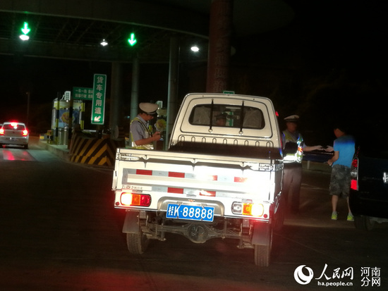 郑州小货车挂5个8