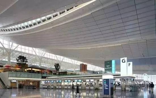 中国大妈靠打扫卫生被评为日本