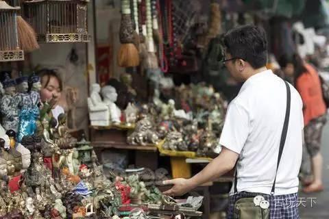 古玩地摊为什么叫鬼市？