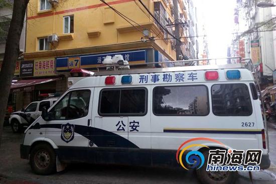 警方在现场办案。南海网记者叶俊一摄