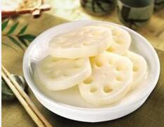 夏季嗓子疼怎么办？ 吃对食物很重要