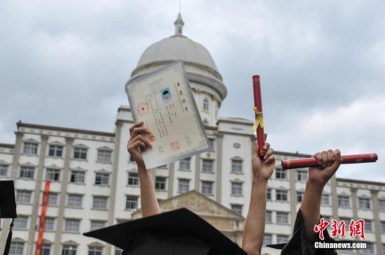 资料图 中新社记者 任东 摄