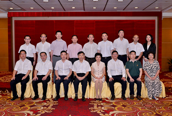 11_14_02_738_86112_09_36_28_105_19999_dghjg1fb