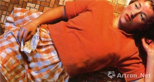 Cindy Sherman 《Untitled #96》 （1981）， 2011年5月纽约佳士得拍卖会拍得389.05万美元。