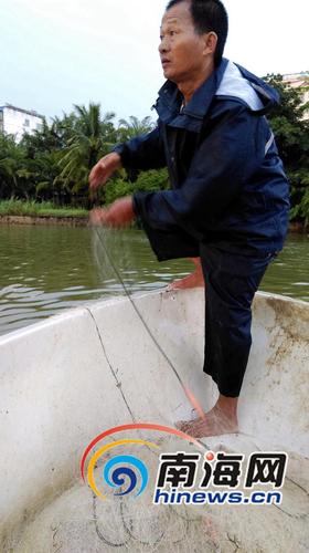 五旬老渔民甘当义务救生员 近十年里救四五十人