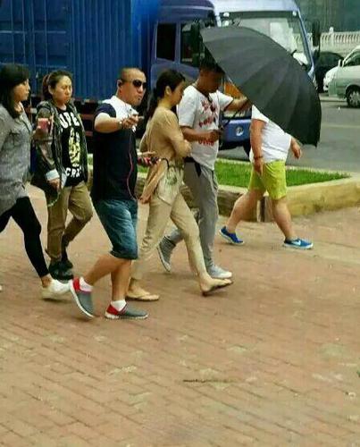 网曝林心如最新大肚照 网友：跟六个月大似的