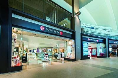 中国女游客洛杉矶机场掌掴店员 已获释回国