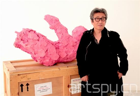 韩国艺术家崔玄周（Cody Choi)