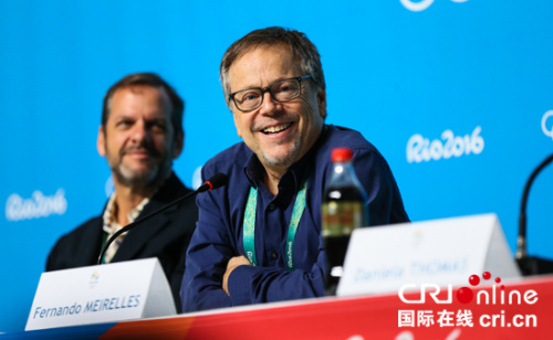 　　曾执导电影《上帝之城》的开幕式总导演梅里尔斯表示，不同于雅典奥运会开幕式的“古典”、北京奥运的“盛大”、伦敦奥运开幕式的“睿智”，里约奥运会开幕式将以巴西的方式呈现特别的爱和理想。摄影 李晋