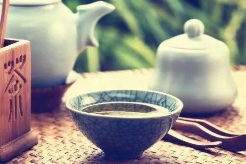 瓷器，会是让你爱上美学的“磁”器