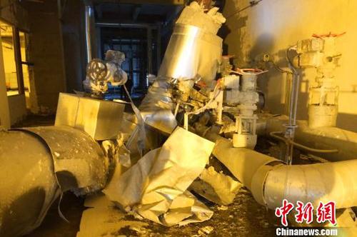 爆管事故现场一片狼藉?！≈有?摄