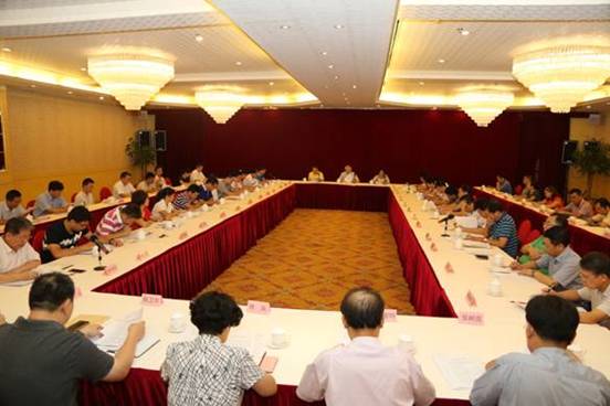 海南省委统战部召开全省统战系统港澳台海外工作座谈会