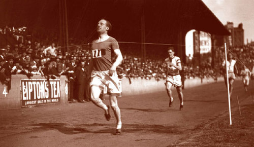 比赛中的李爱锐